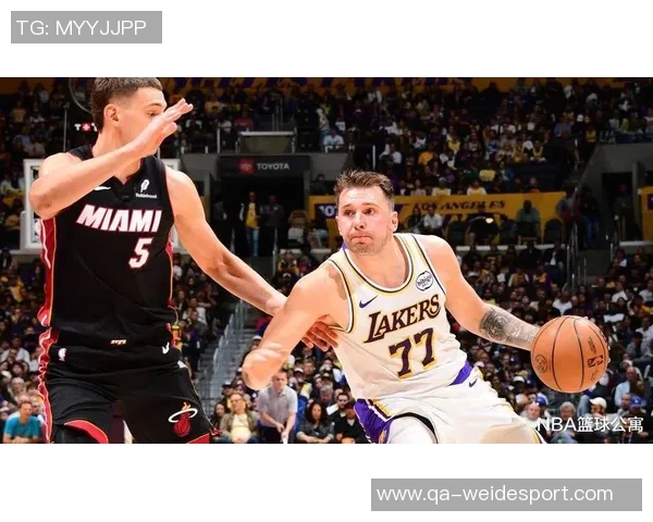 东契奇独特球星卡以470万美元成交创下历史第八高价记录